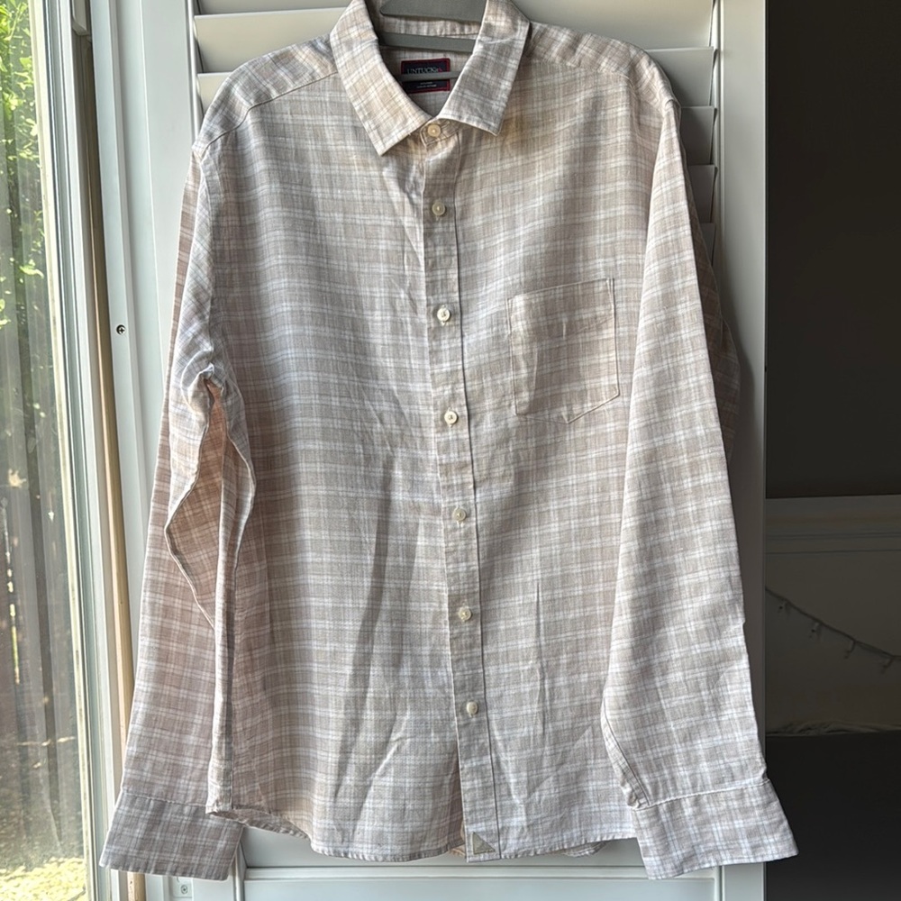 UNTUCKit Tan Linen Casual Button Down Shirt